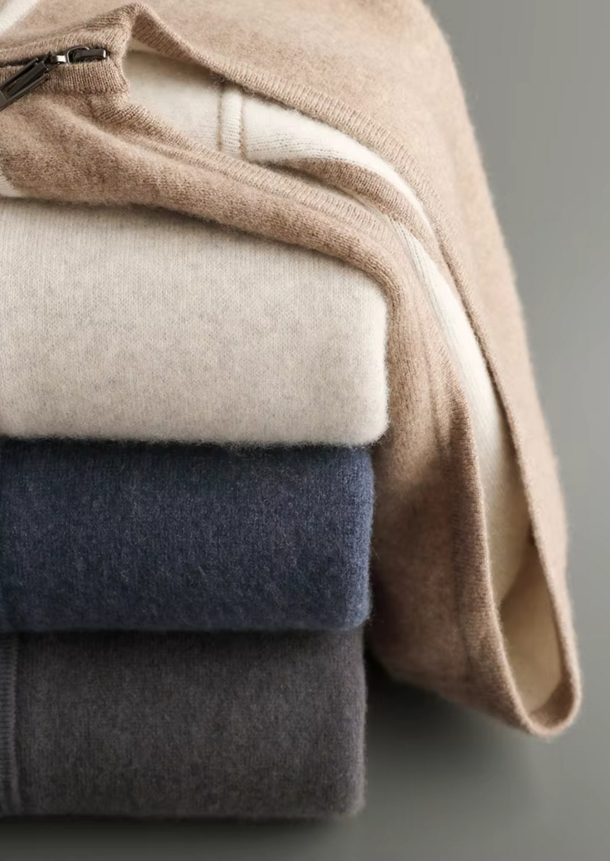 Set da tempo libero in cashmere beige Milano