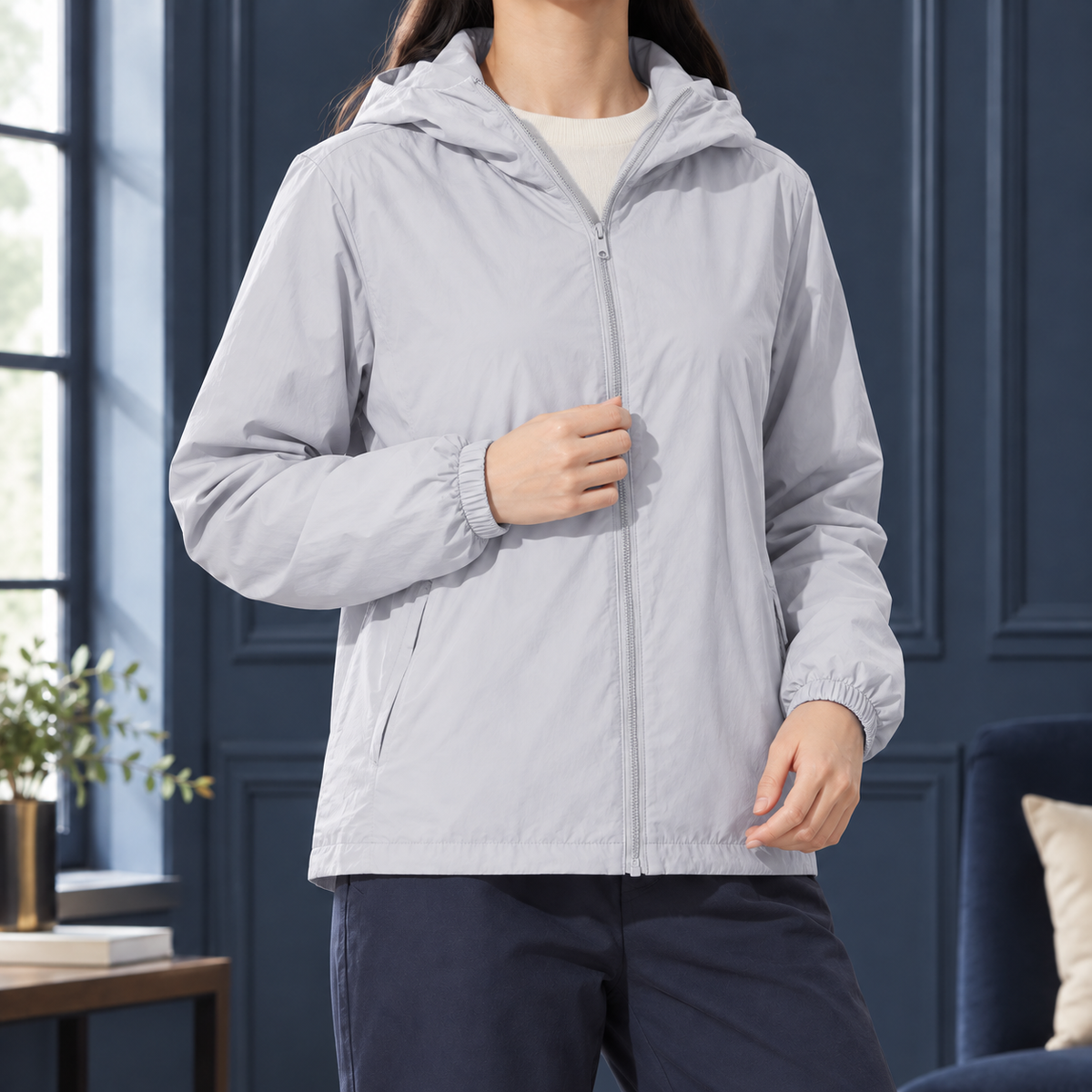 Franca | Piumino Leggero con Cappuccio e Zip Completa