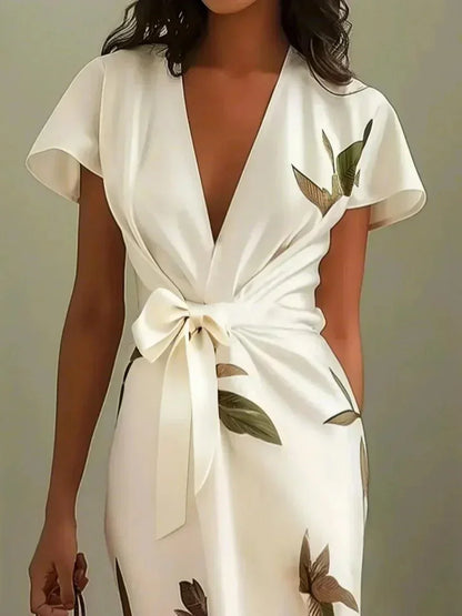 Amelia | Elegante abito a portafoglio floreale