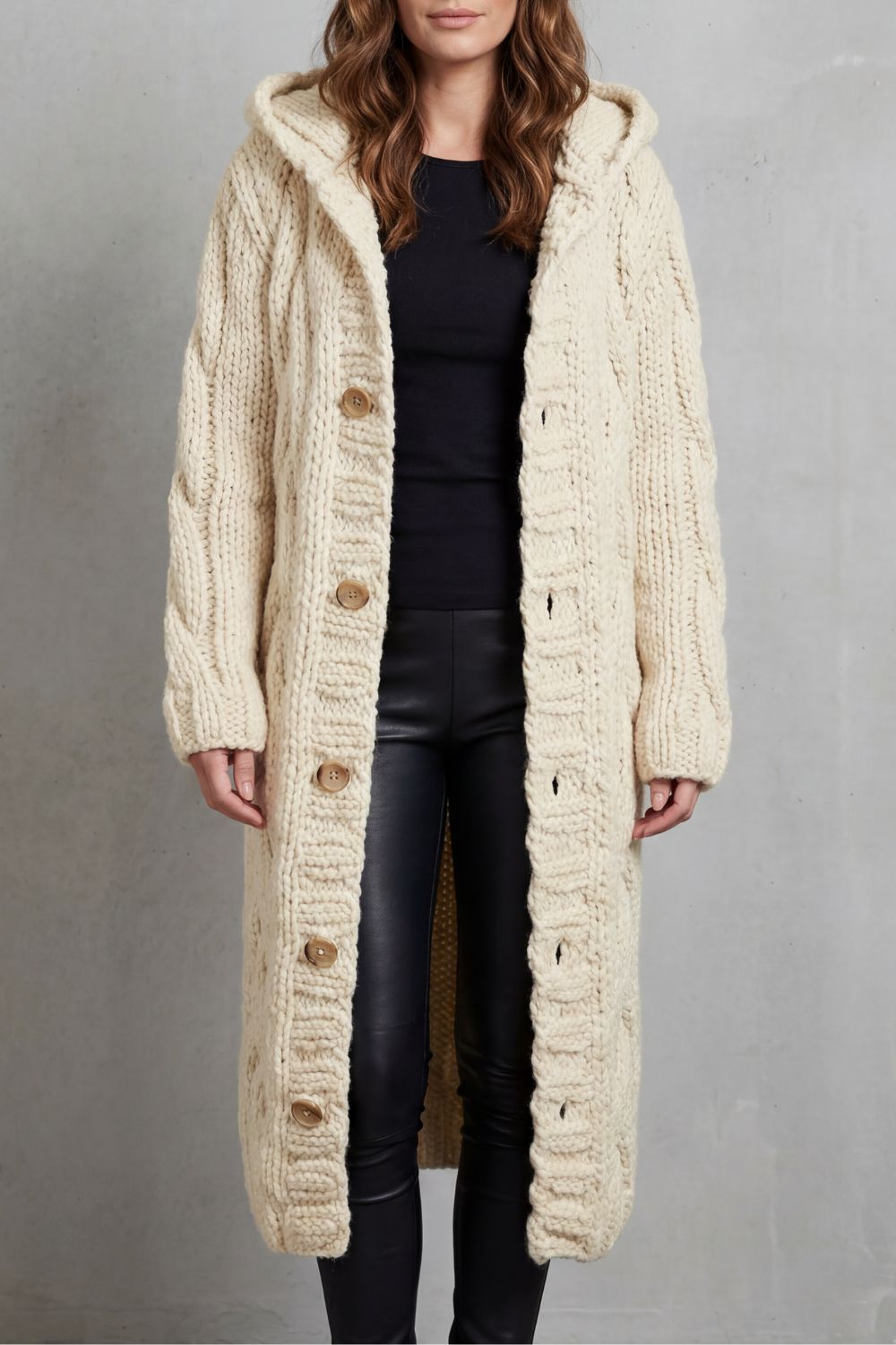 Laura | Cardigan-Cappotto Oversize con Cappuccio e Trecce