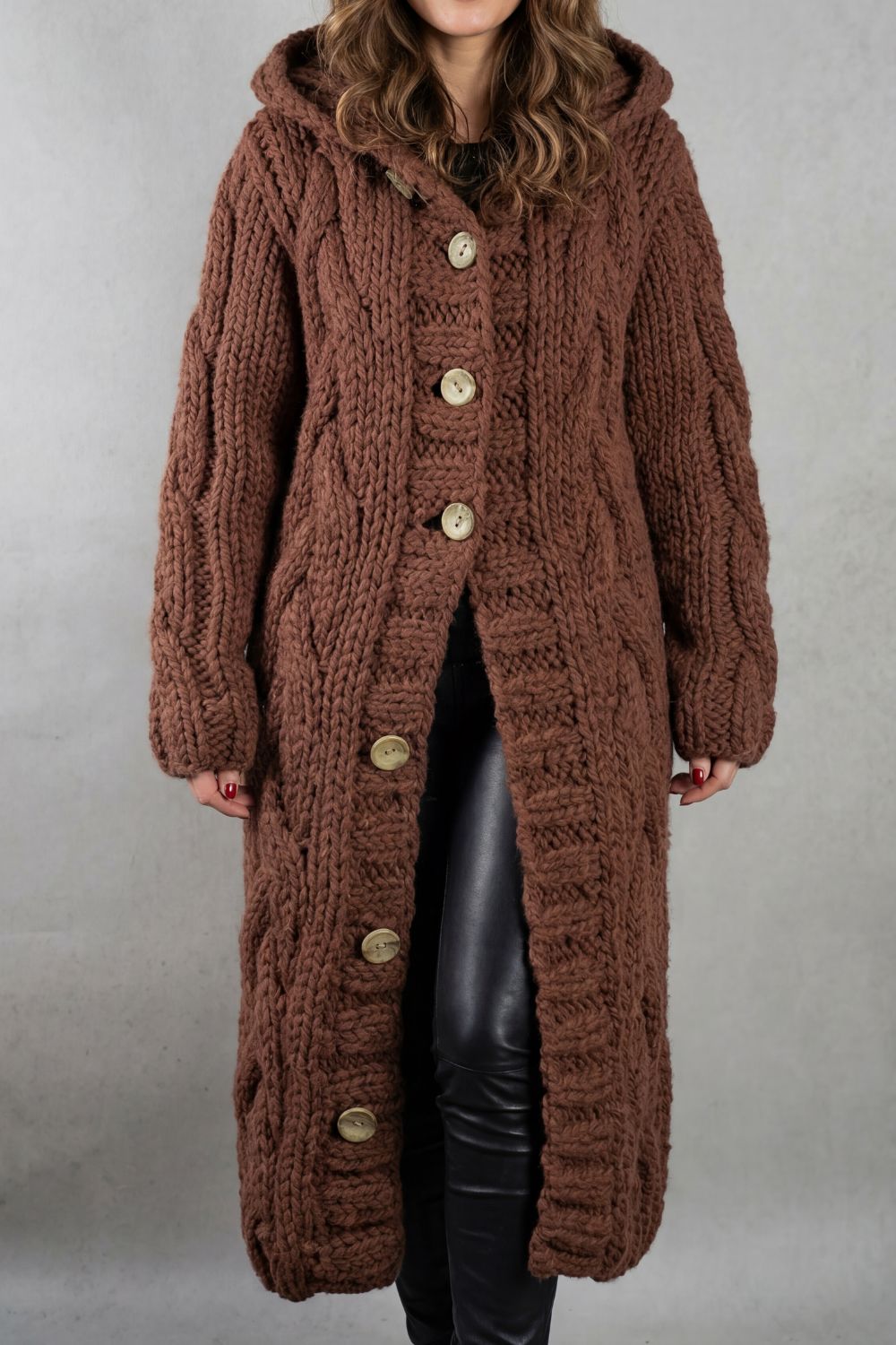Laura | Cardigan-Cappotto Oversize con Cappuccio e Trecce