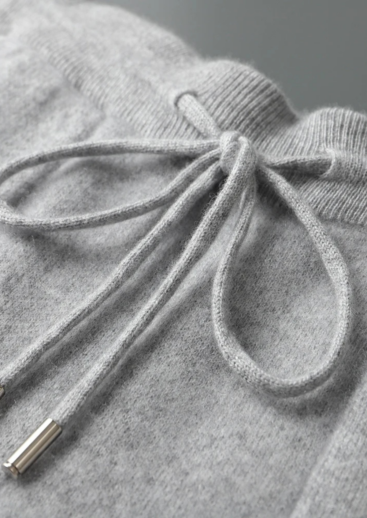 Set da tempo libero in cashmere premium grigio chiaro Alain