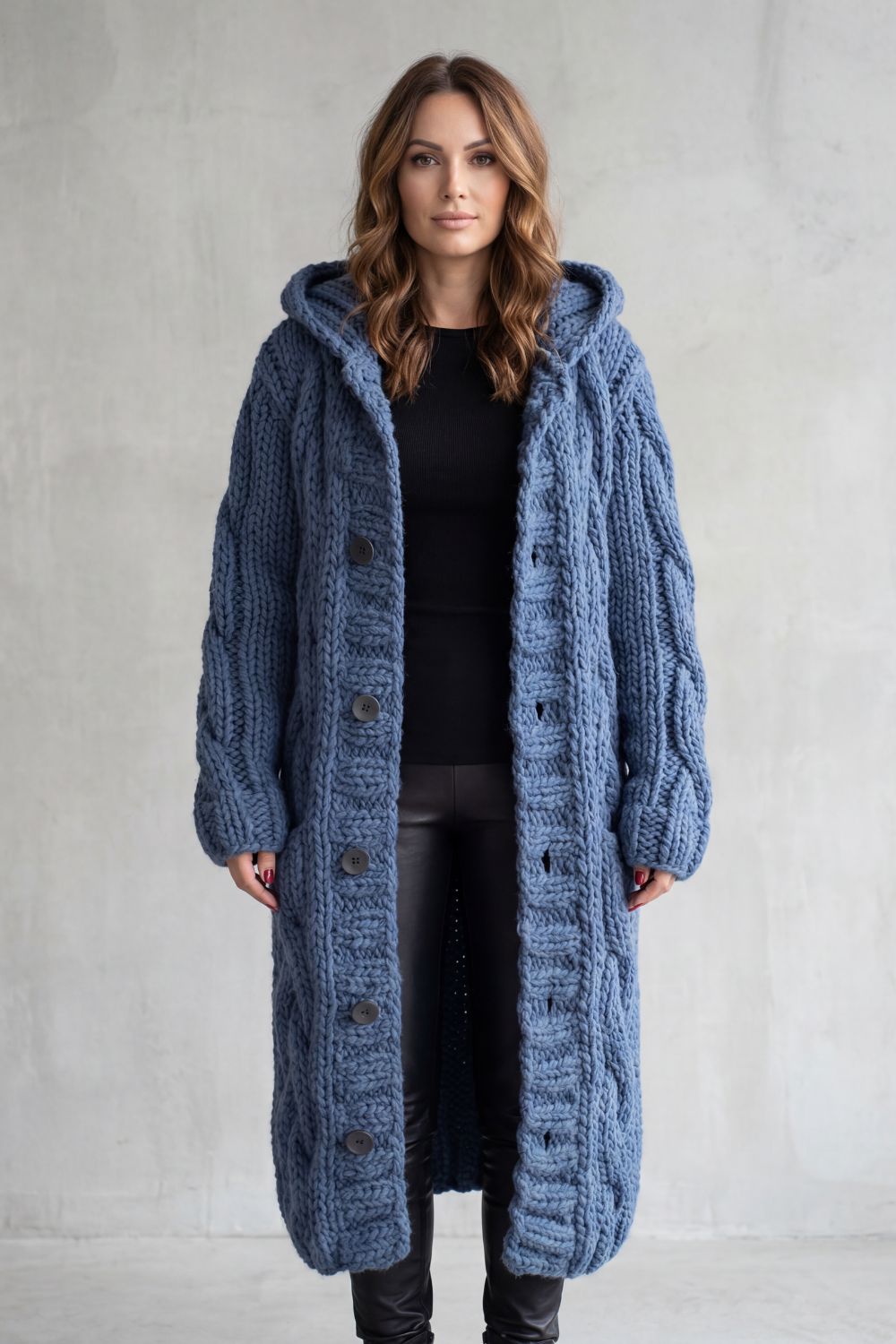 Laura | Cardigan-Cappotto Oversize con Cappuccio e Trecce
