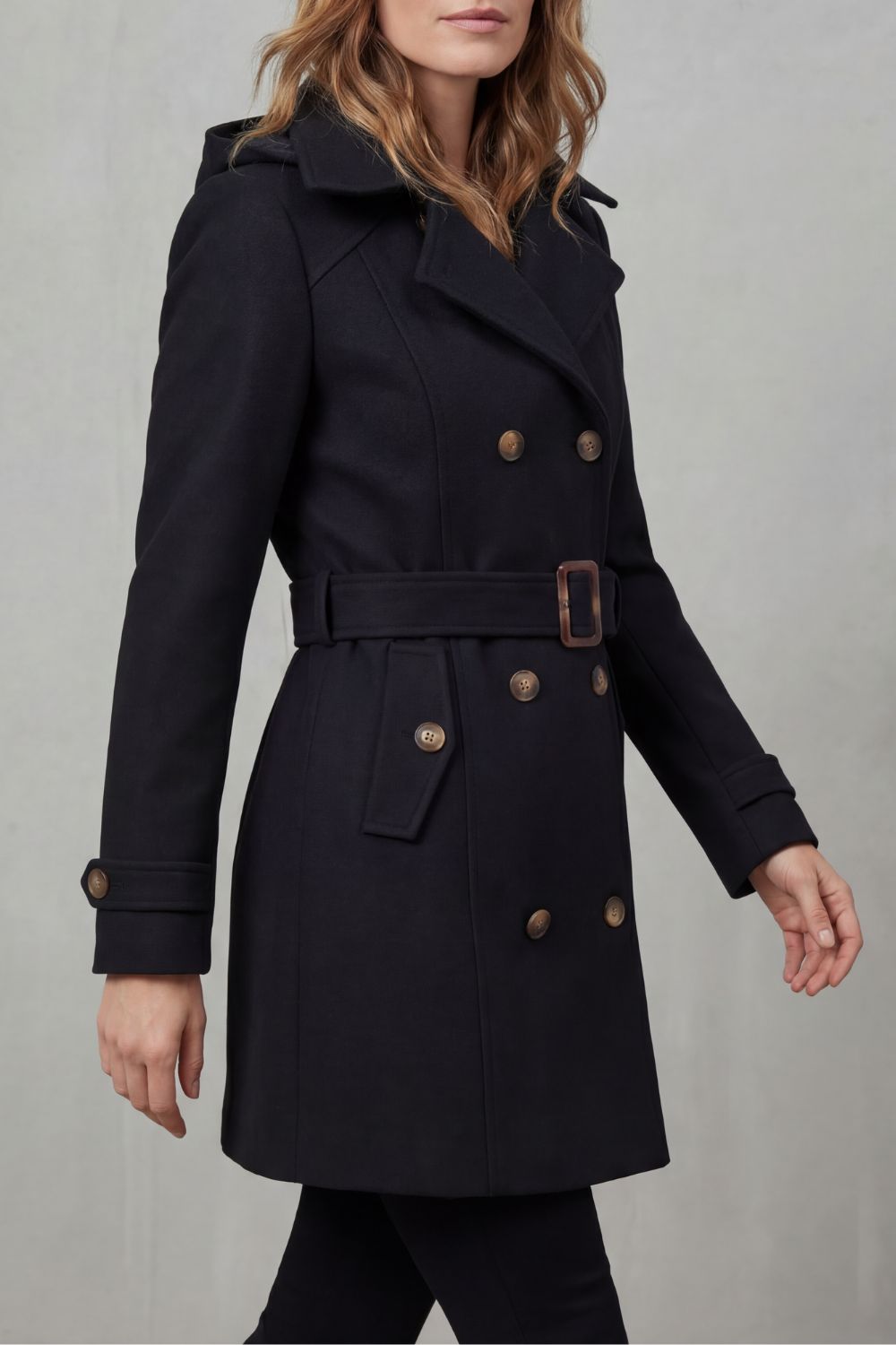 Anna | Trench con Cappuccio dal Taglio Sartoriale