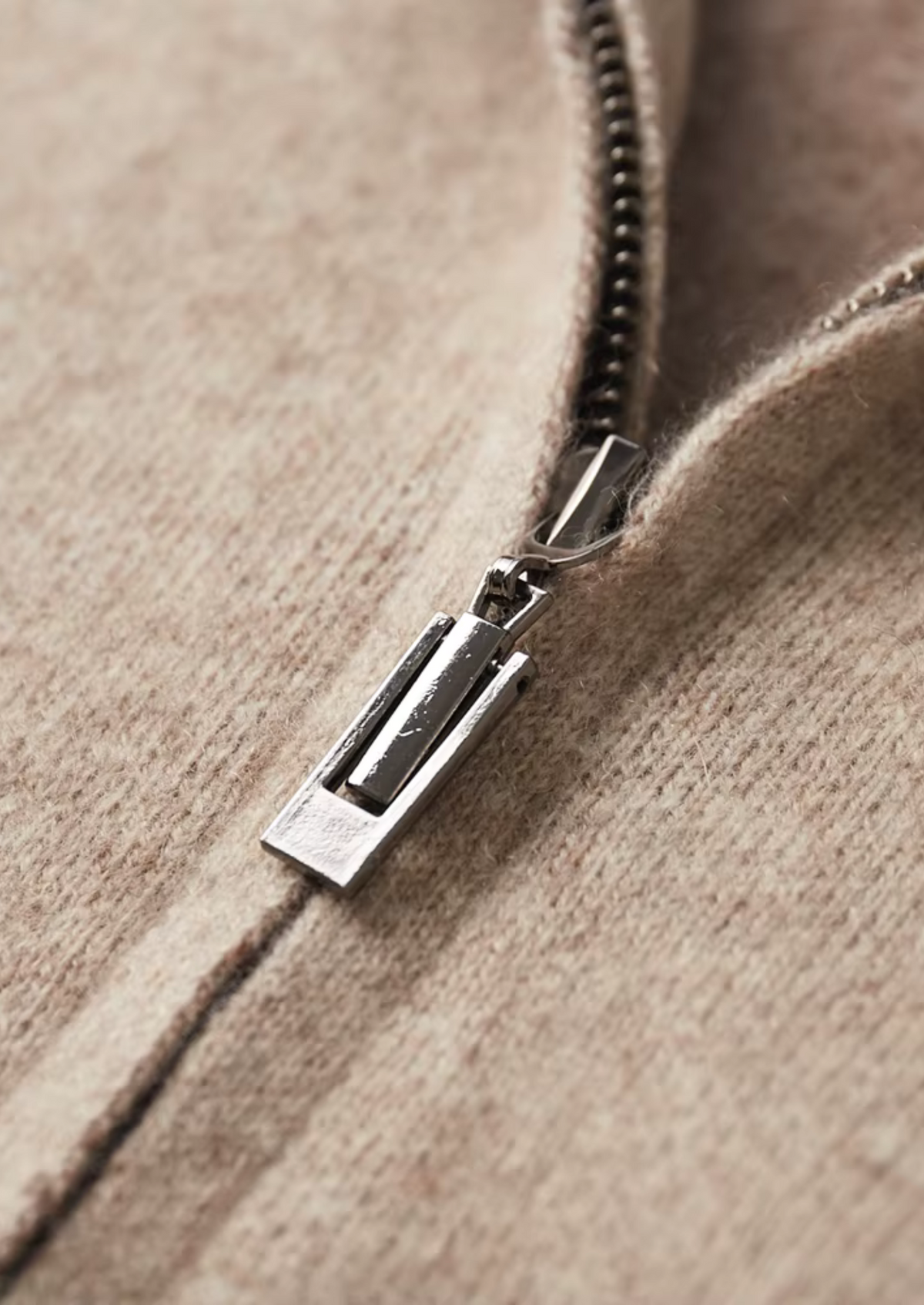 Set da tempo libero in Cashmere Premium Sand Torino