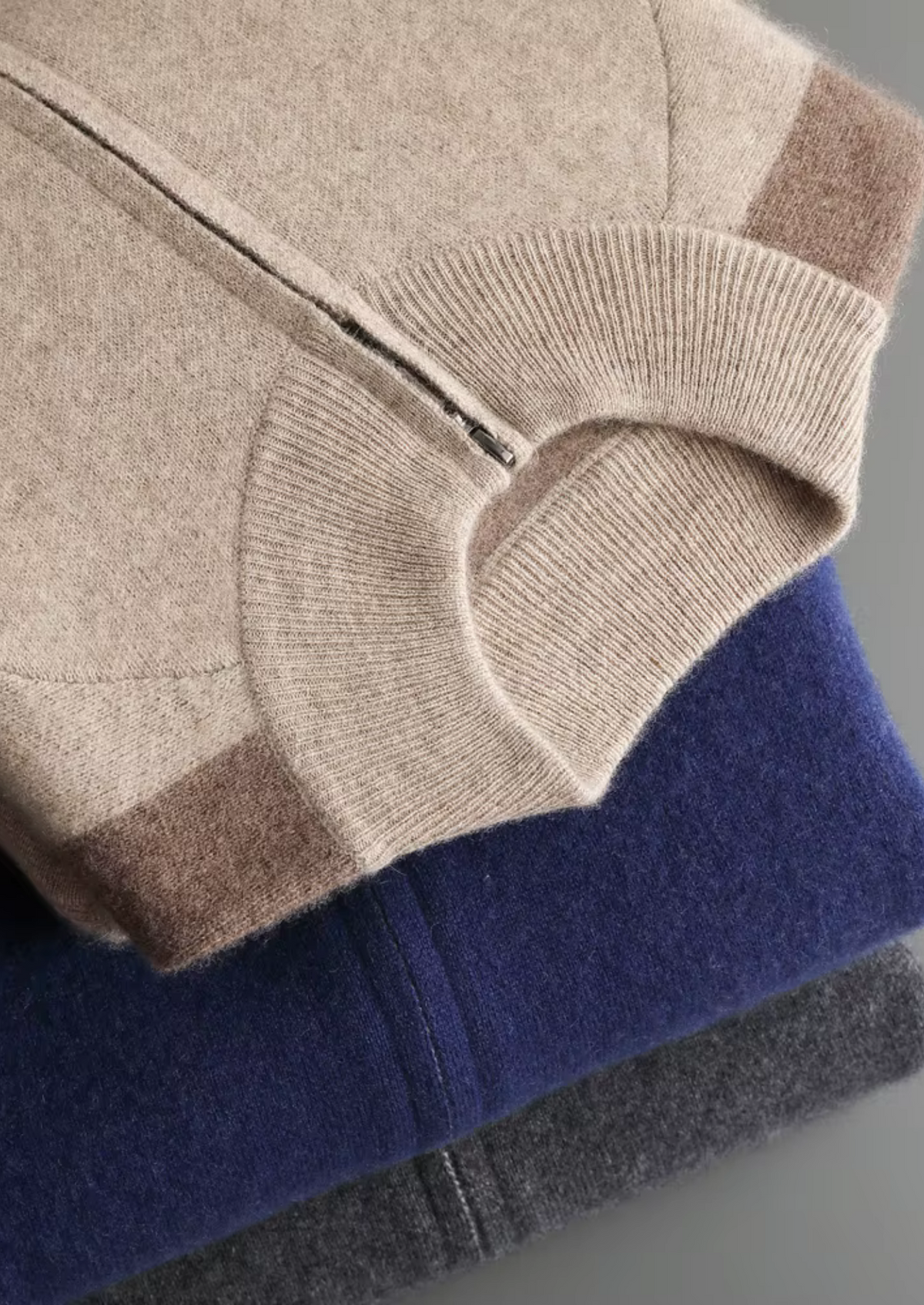 Set da tempo libero in Cashmere Premium Sand Torino