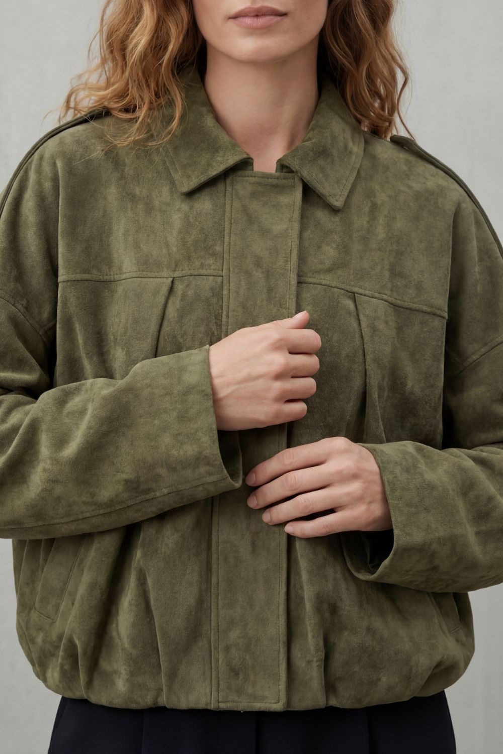 Aurelia | Bomber in Suede dal Volume Scolpito