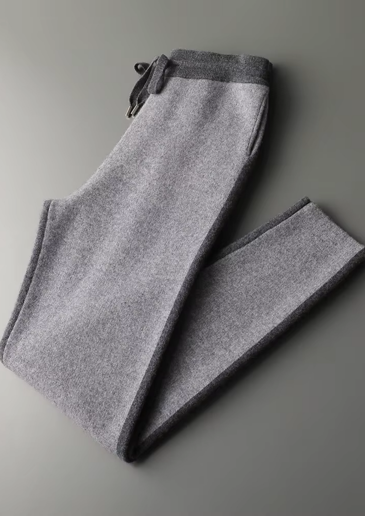 Set da tempo libero in cashmere premium grigio scuro Torino