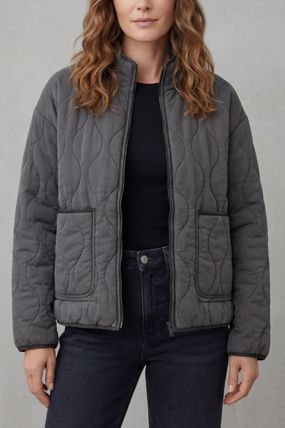 Eleonora | Piumino Trapuntato dalla Linea Elegante