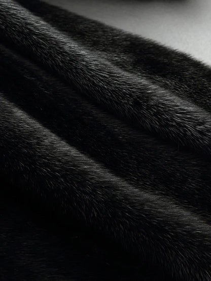 Elvira | Cappotto Lungo in Pelliccia Sintetica con Cappuccio