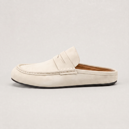 Mocassini senza retro da uomo in look suede