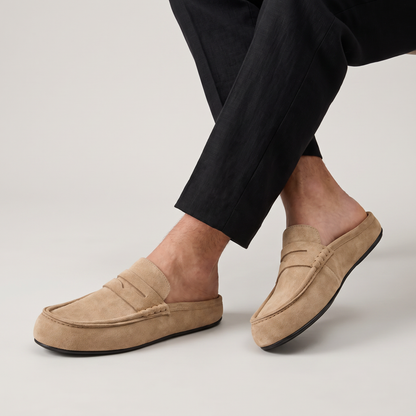 Mocassini senza retro da uomo in look suede