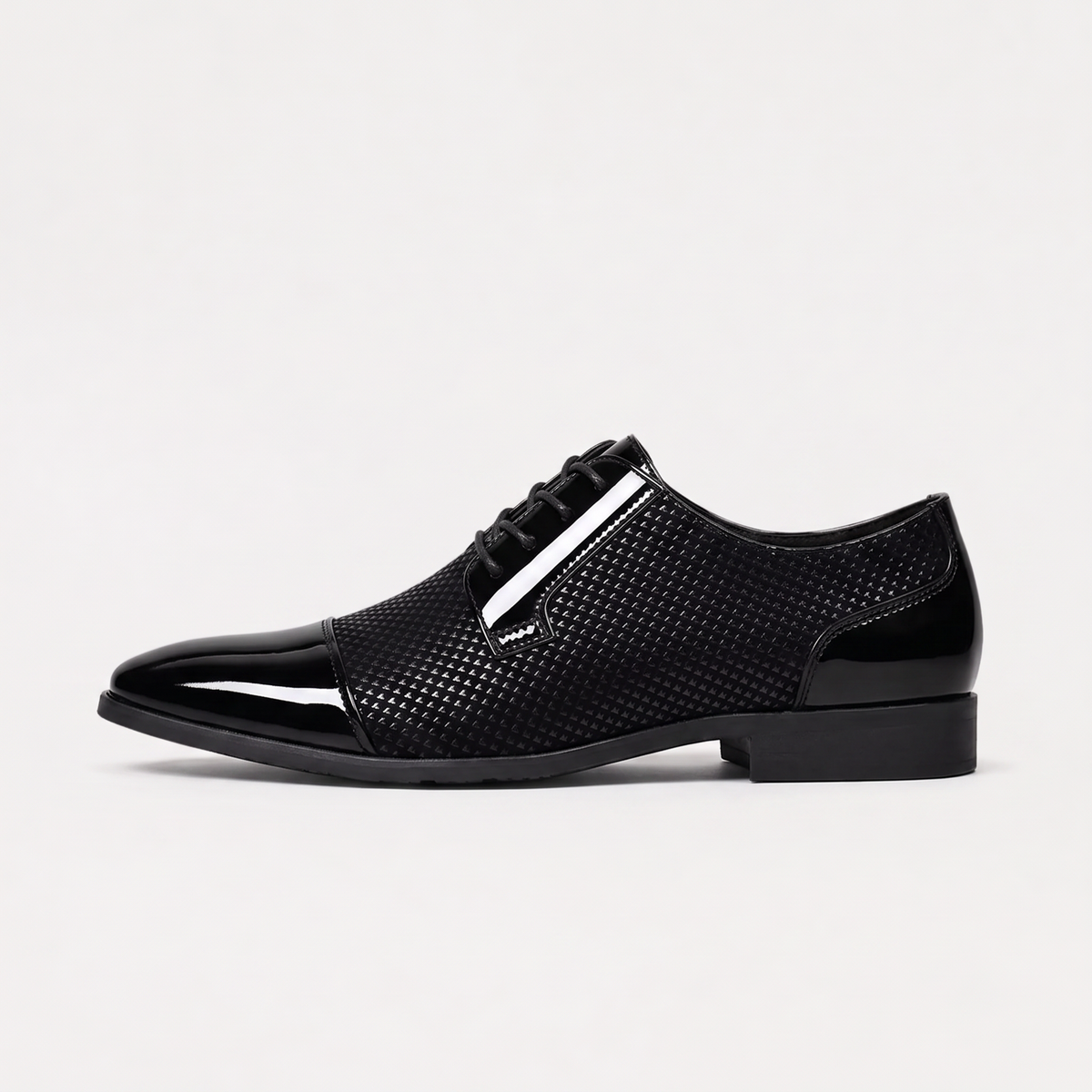 Scarpe Oxford da Uomo con Texture a Contrasto
