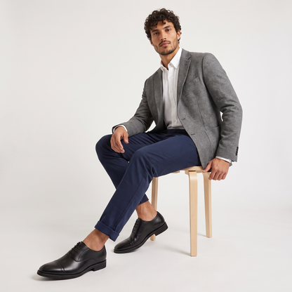 Scarpe da uomo eleganti con punta affusolata e lacci