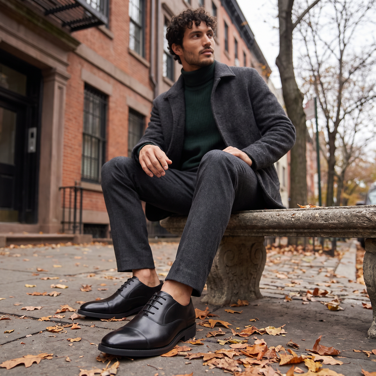 Scarpe da uomo eleganti con punta affusolata e lacci