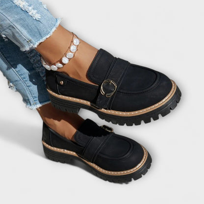 Lora™ | Slip-On Casual con Punta Rotonda