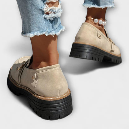 Lora™ | Slip-On Casual con Punta Rotonda
