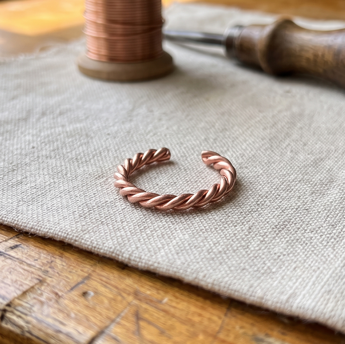 Anello Tensor in rame a spirale