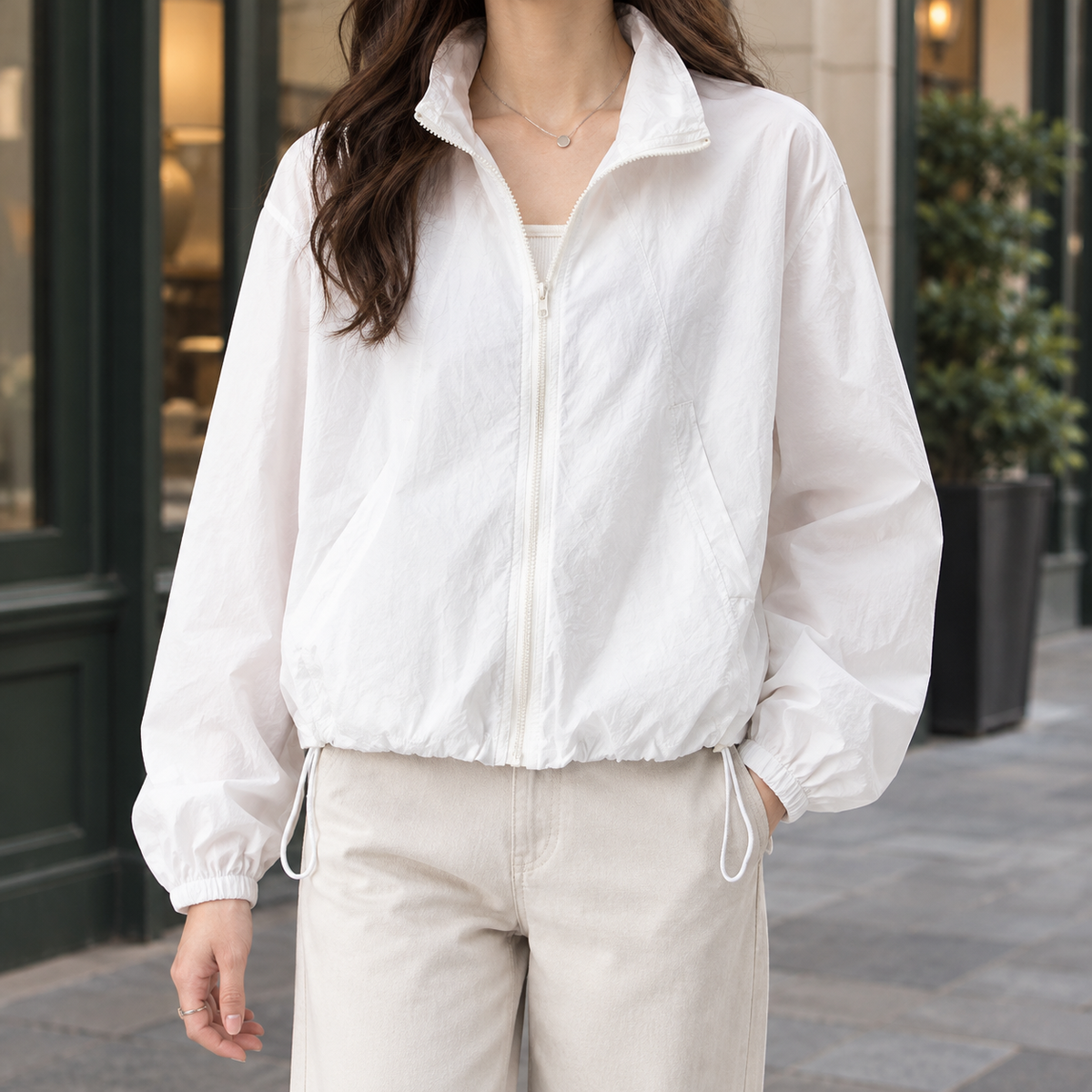 Aldina | Giacca Leggera con Zip e Orlo a Coulisse