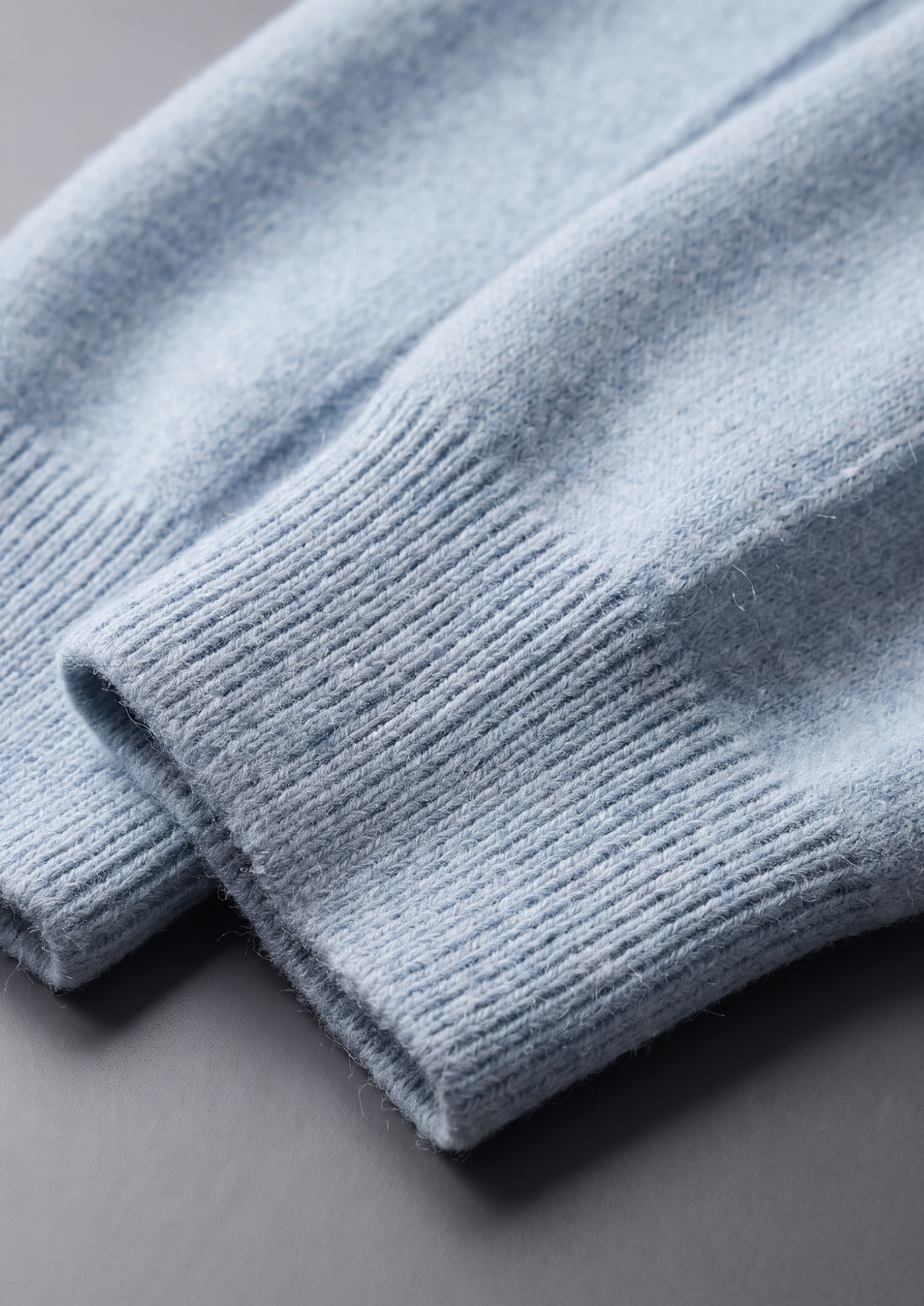Set Luzzo in Extra-Fine Lana Merino Azzurro